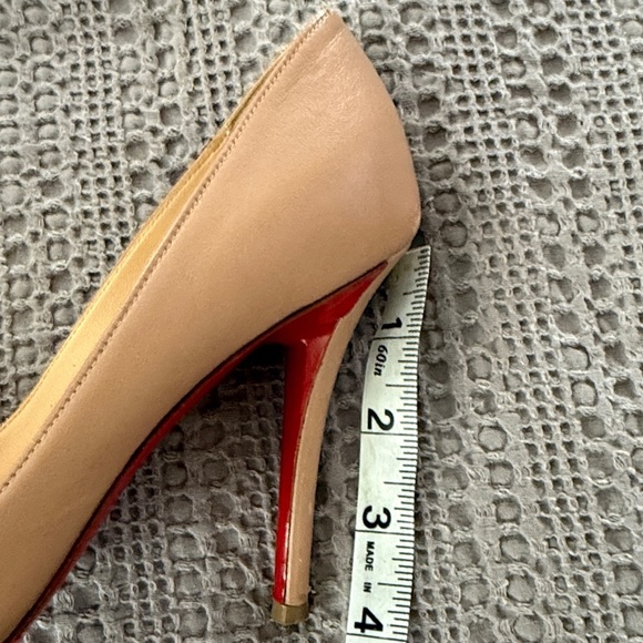 Christian Louboutin Apostrophy Nude 100 NAPPA Pumps - Picture 11 of 11